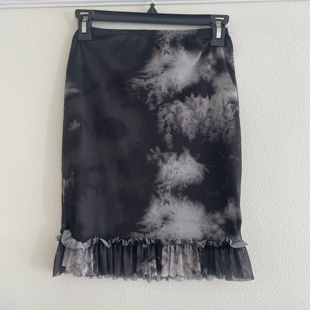 Cute Skirt From Pretty Little - Picture 1 of 3